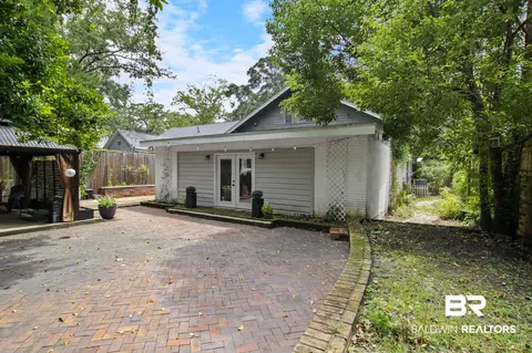 Exterior - 356 Michigan Ave, Mobile, AL 36604 photo 6 of 8