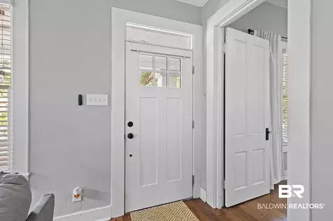 Entry Way - 356 Michigan Ave, Mobile, AL 36604 photo 1 of 5