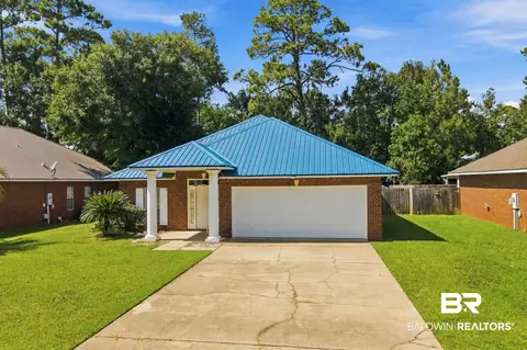 470 E 20th Ave, Gulf Shores, AL 36542
