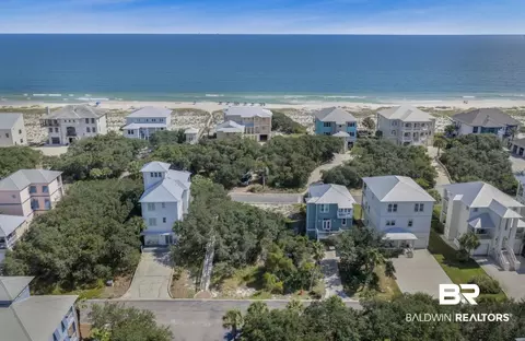 7208 Blue Heron Cv, Gulf Shores, AL 36542