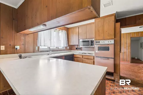 Kitchen - 3813 Conway Dr, Mobile, AL 36608 photo 1 of 2
