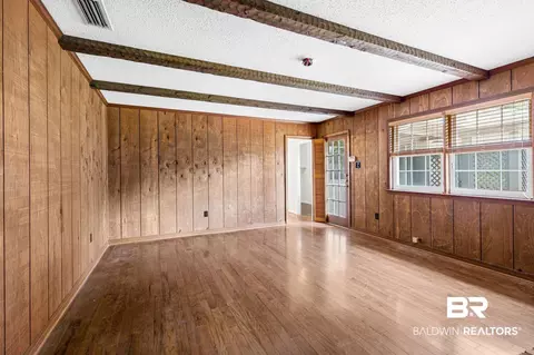 Living - 6512 Willow Brook Run, Mobile, AL 36608 photo 3 of 3