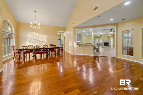 Dining - 8905 Bay Point Dr, Elberta, AL 36530 photo 3 of 3
