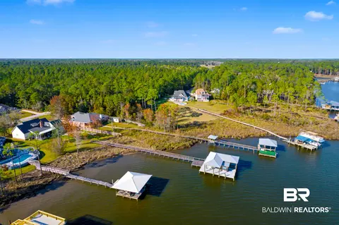View/Area - 8905 Bay Point Dr, Elberta, AL 36530 photo 3 of 5