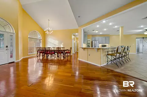 Entry Way - 8905 Bay Point Dr, Elberta, AL 36530 photo 1 of 3