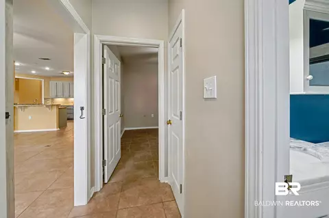 Entry Way - 8905 Bay Point Dr, Elberta, AL 36530 photo 3 of 3
