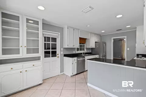 Other - 3811 S Ashley Dr, Mobile, AL 36608 photo 9 of 22