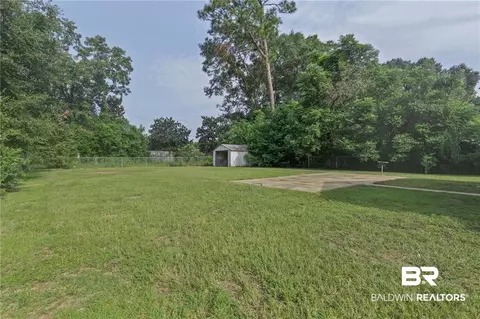 Exterior - 1605 Woodley Rd, Mobile, AL 36618 photo 3 of 3