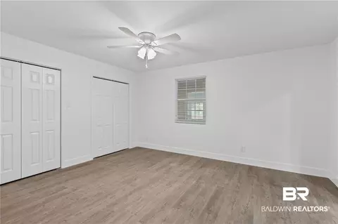 Bedroom - 1605 Woodley Rd, Mobile, AL 36618 photo 4 of 4