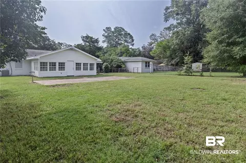 Exterior - 1605 Woodley Rd, Mobile, AL 36618 photo 2 of 3