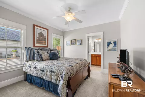 Bedroom - 8900 Bay Pt, Elberta, AL 36530 photo 4 of 4