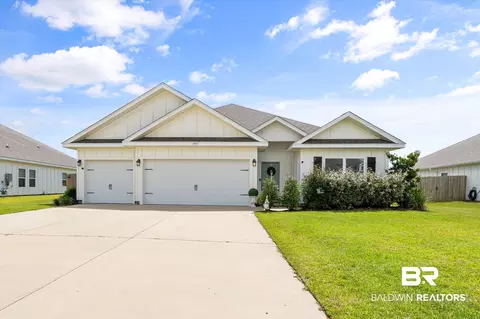3973 Mercury Cir, Gulf Shores, AL 36542