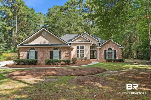 7165 Colonel Greirson Dr, Spanish Fort, AL 36527