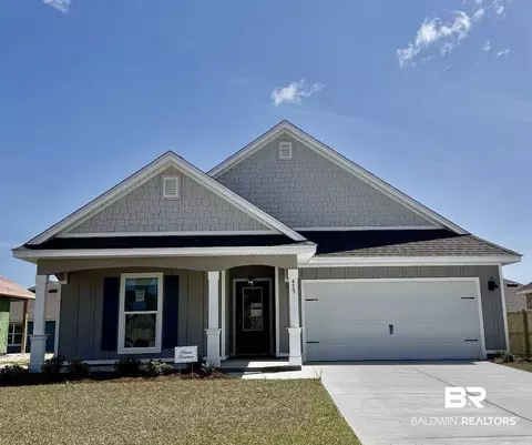 453 Parkerman Ave, Gulf Shores, AL 36542
