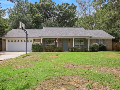168 Robbins Blvd, Daphne, AL 36526