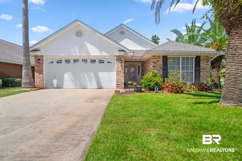 340 Savannah Ln, Gulf Shores, AL 36542