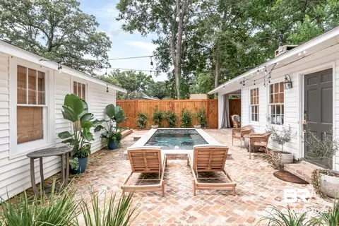 Exterior - 4358 Stein Ave, Mobile, AL 36608 photo 5 of 10