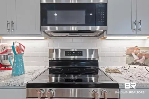 Kitchen - 863 Sumter Loop, Foley, AL 36535 photo 7 of 8