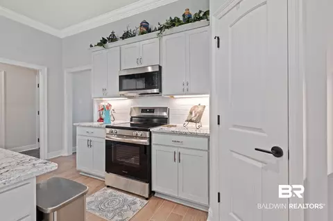 Kitchen - 863 Sumter Loop, Foley, AL 36535 photo 6 of 8