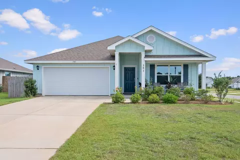 381 Winters Ave, Gulf Shores, AL 36542