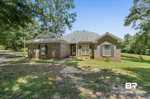 20769 Oakdale Dr, Robertsdale, AL 36567