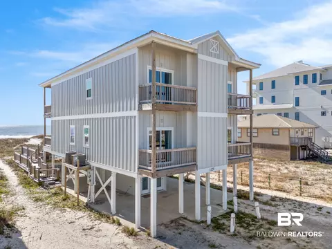 1329 W Beach Blvd #EAST & WEST, Gulf Shores, AL 36542