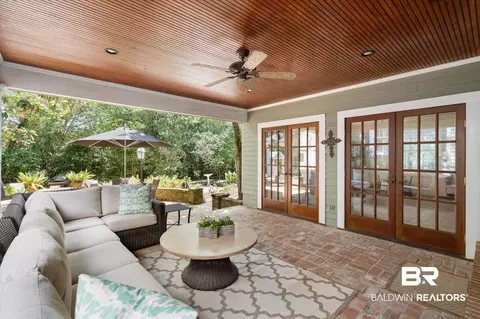 Exterior - 16 Turnout Ln, Mobile, AL 36608 photo 4 of 12
