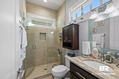 Bath - 11895 Gateway Dr, Elberta, AL 36530 photo 1 of 1