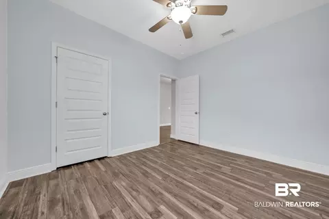 Bedroom - 9355 Eiland Dr, Foley, AL 36535 photo 2 of 3
