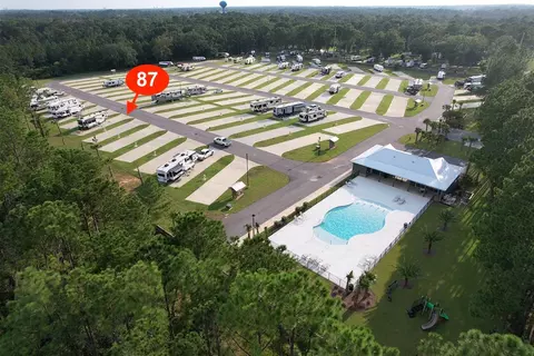 19558 Co Rd 8 UNIT 87, Gulf Shores, AL 36542