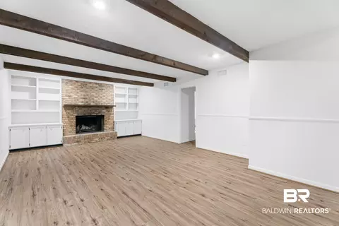 Living - 106 Iris Cir, Daphne, AL 36526 photo 5 of 5