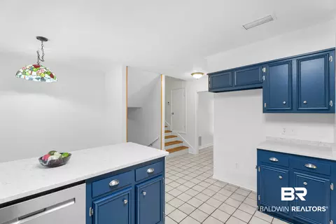 Kitchen - 106 Iris Cir, Daphne, AL 36526 photo 4 of 4