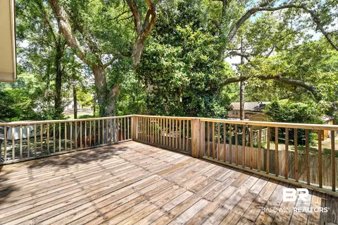Exterior - 106 Iris Cir, Daphne, AL 36526 photo 3 of 8