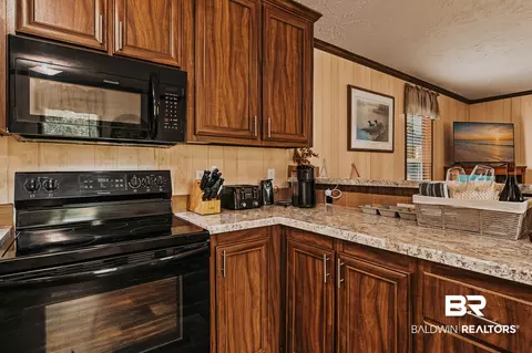 Kitchen - 25015 Pompano Dr, Elberta, AL 36530 photo 3 of 3