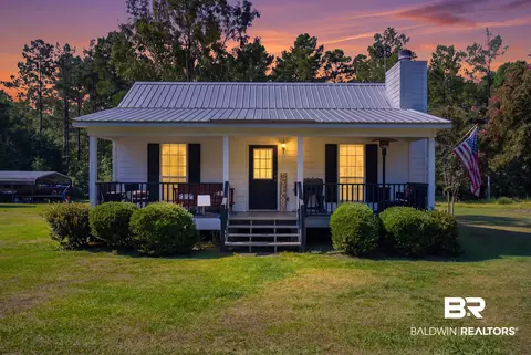 60998 Seales Rd, Stockton, AL 36579