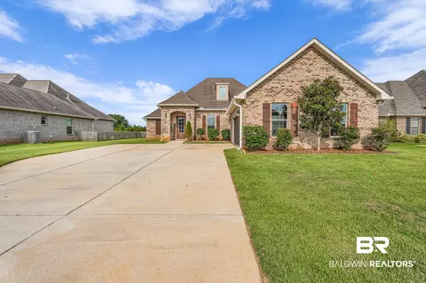 Exterior - 11497 Alabaster Dr, Daphne, AL 36526 photo 1 of 11