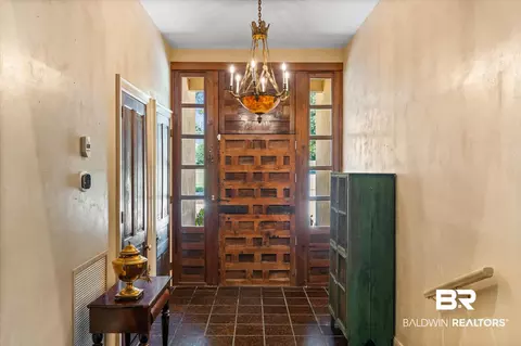 Entry Way - 25 Edgefield Rd, Mobile, AL 36608 photo 4 of 4