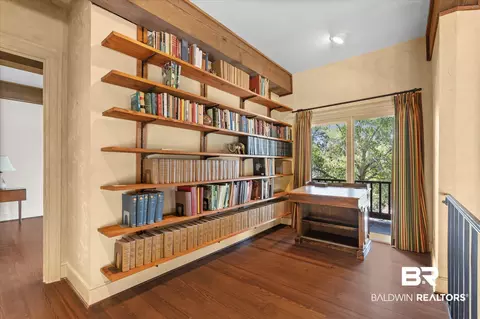 Entry Way - 25 Edgefield Rd, Mobile, AL 36608 photo 2 of 4