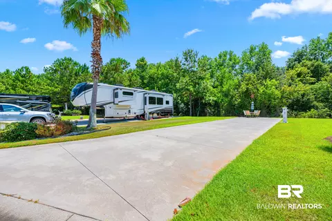 11863 Gateway Dr #90, Elberta, AL 36530 photo 2