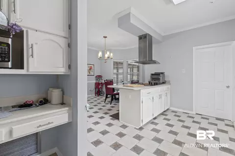 Entry Way - 7391 Carson Rd, Mobile, AL 36695 photo 2 of 3