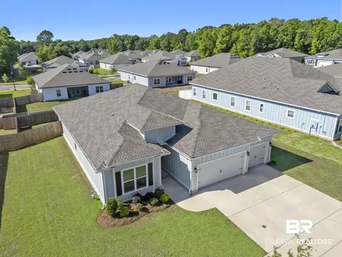 226 Bronze St, Fairhope, AL 36532