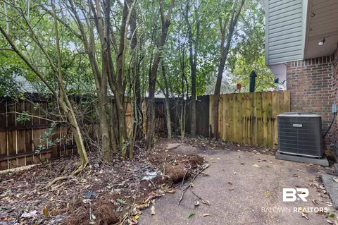 Exterior - 4017 Cottage Hill Rd #71, Mobile, AL 36609 photo 2 of 2