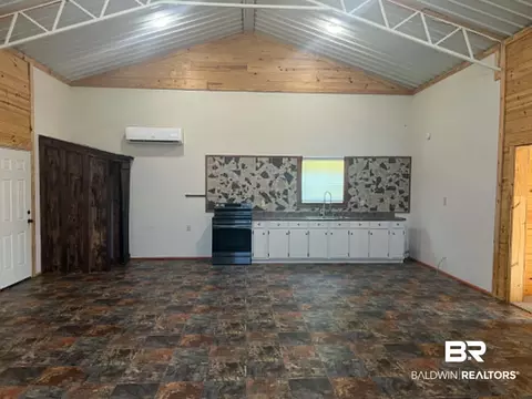 2588 Wolf Log Rd, Flomaton, AL 36441 photo 3