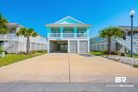 545 Harbor Light Cir, Gulf Shores, AL 36542