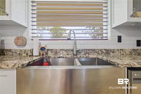 Kitchen - 12185 Celeste Rd, Chunchula, AL 36521 photo 4 of 8