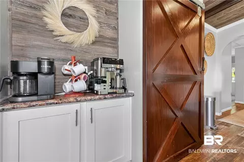 Entry Way - 12185 Celeste Rd, Chunchula, AL 36521 photo 5 of 6