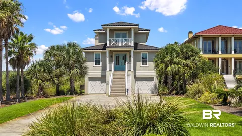 3210 Sand Dollar Ln, Gulf Shores, AL 36542