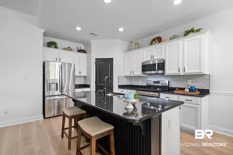 Kitchen - 1417 Surrey Loop, Foley, AL 36535 photo 1 of 2