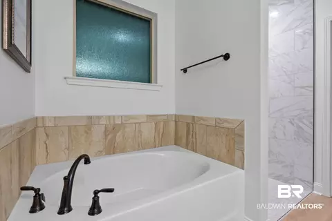 Bath - 1417 Surrey Loop, Foley, AL 36535 photo 5 of 7