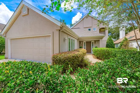 631 St Andrews Dr, Gulf Shores, AL 36542